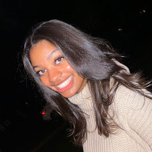 Meet your Posher, Eliana